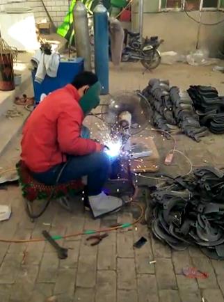 KN60耐磨鋼板的硬度試驗(yàn) KN60耐磨鋼板的硬度試驗(yàn)