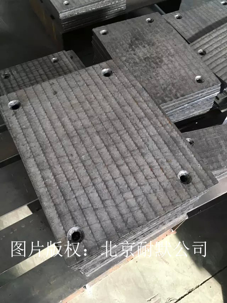 有沒有高硬度無裂紋的耐磨鋼板 有沒有高硬度無裂紋的耐磨鋼板